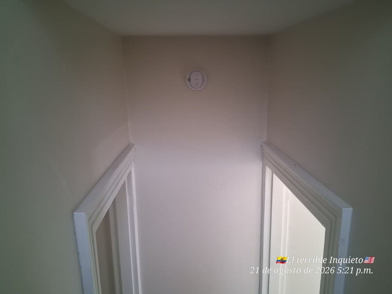 15 Holland Ave - Photo 5 of 39
