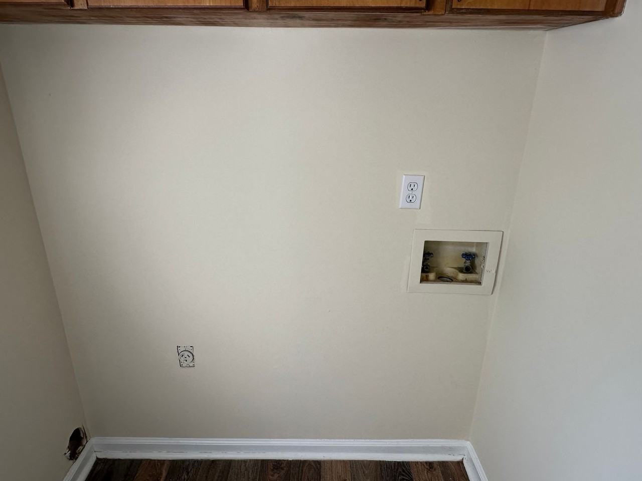 134 Lauren Cir - Photo 7 of 17