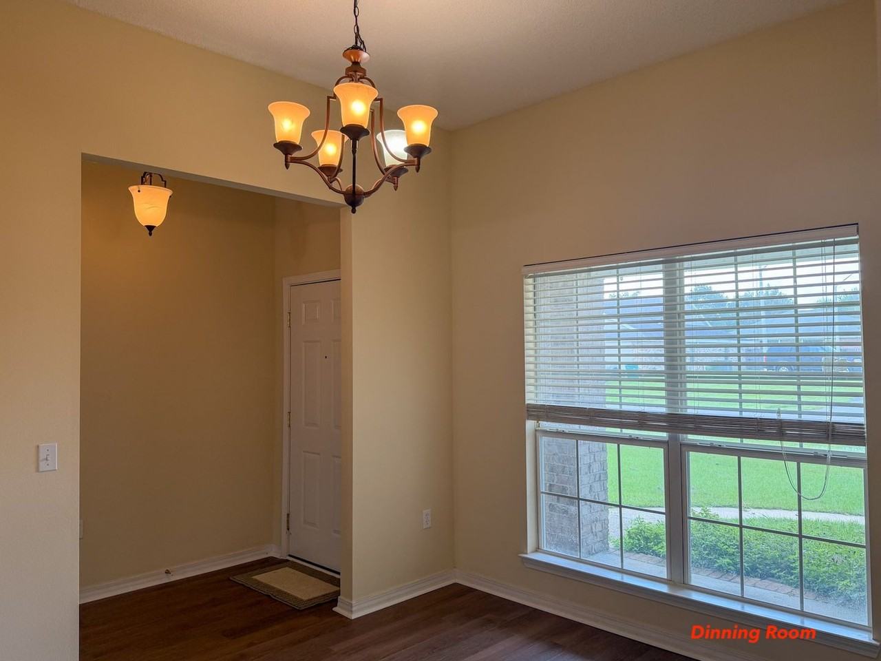 5442 E Brook Dr - Photo 5 of 17