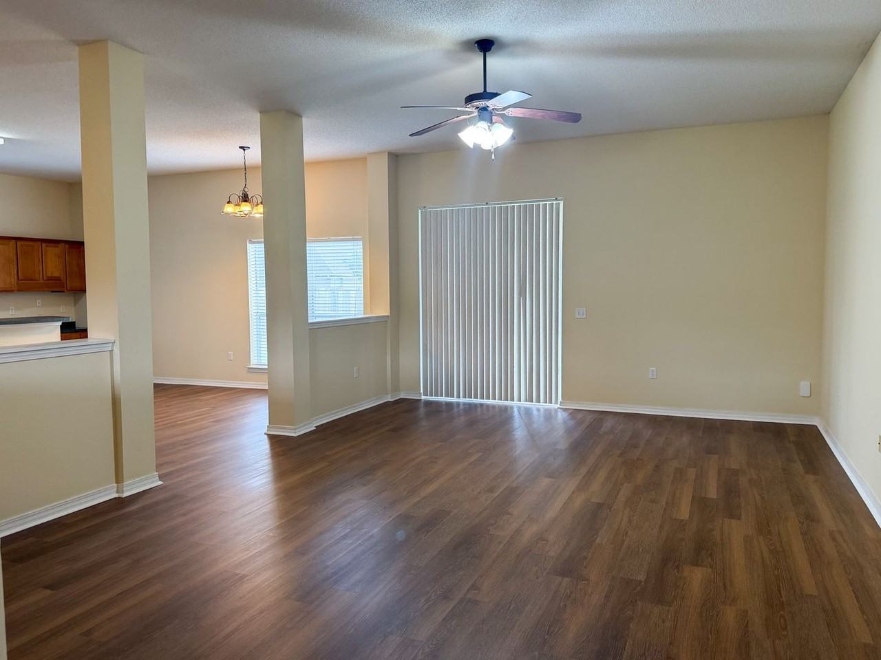5442 E Brook Dr - Photo 6 of 17