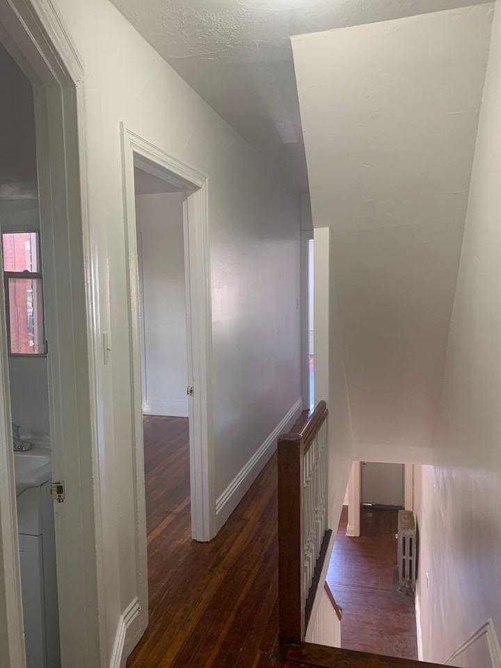618 W Princess St - Photo 7 of 24