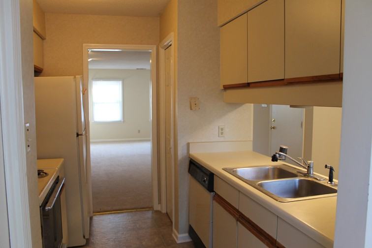 6501 Habersham St - Photo 5 of 9