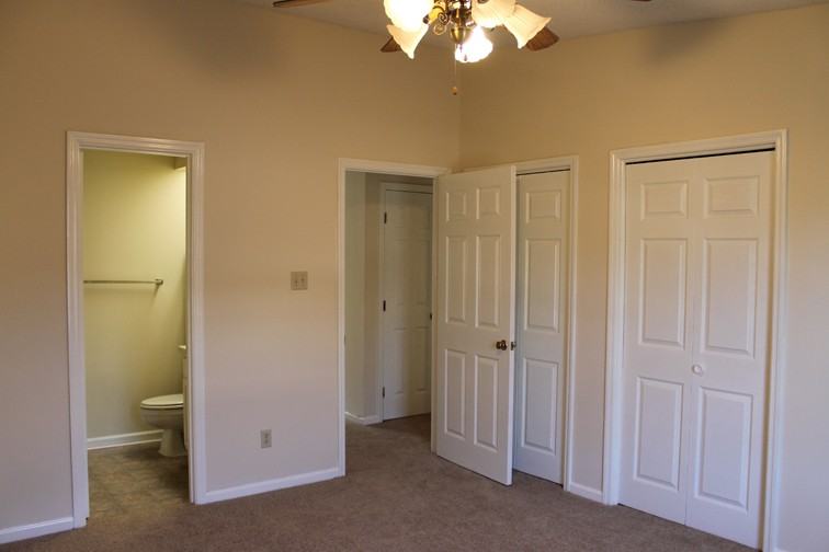 6501 Habersham St - Photo 6 of 9
