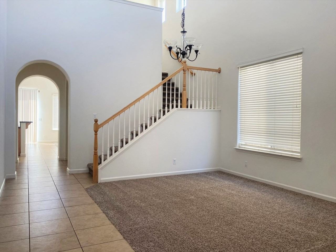 4212 Theresa Ct - Photo 2 of 27