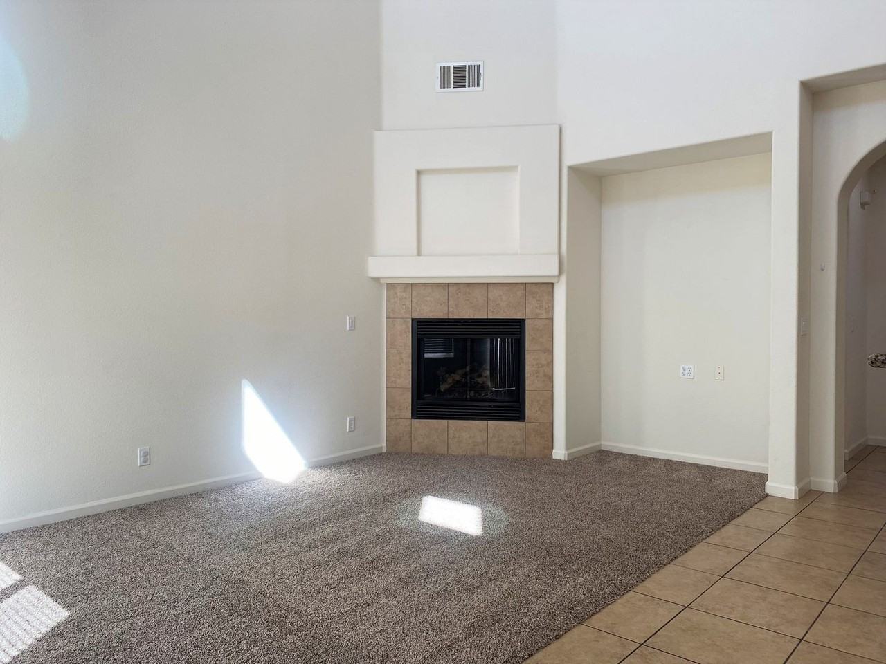 4212 Theresa Ct - Photo 6 of 27