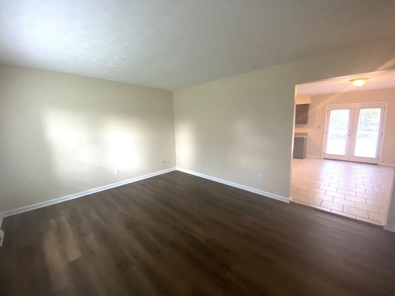 1505 Kelly Cir - Photo 2 of 20