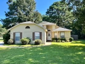 102 Saint Ives Dr - Photo 1 of 1