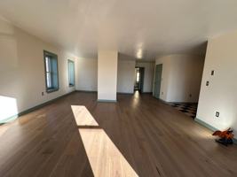 featured image of 263 Main St