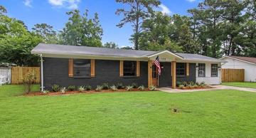 featured image of 108 E Whatley St
