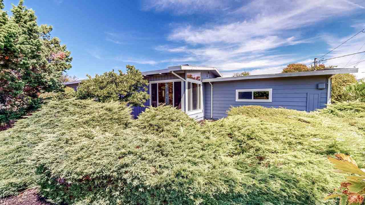 2220 Boise Ct - Photo 6 of 50