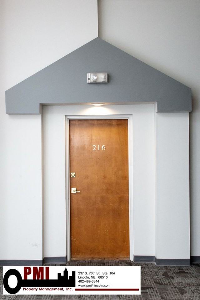 1223 N 9th St #216 - Photo 6 of 48