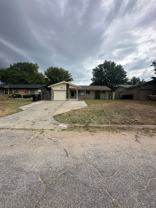 900 Flamingo Ave - Photo 1 of 1