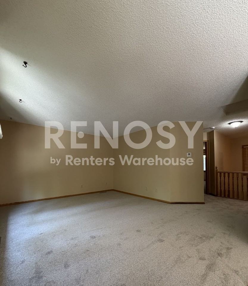 12787 Germane Ave - Photo 7 of 22
