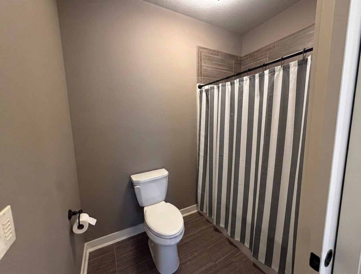 5811 Quarry Dr - Photo 6 of 16