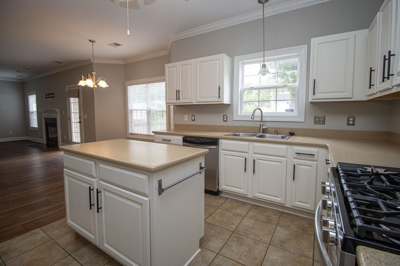 14 Peyton Rd - Photo 6 of 27