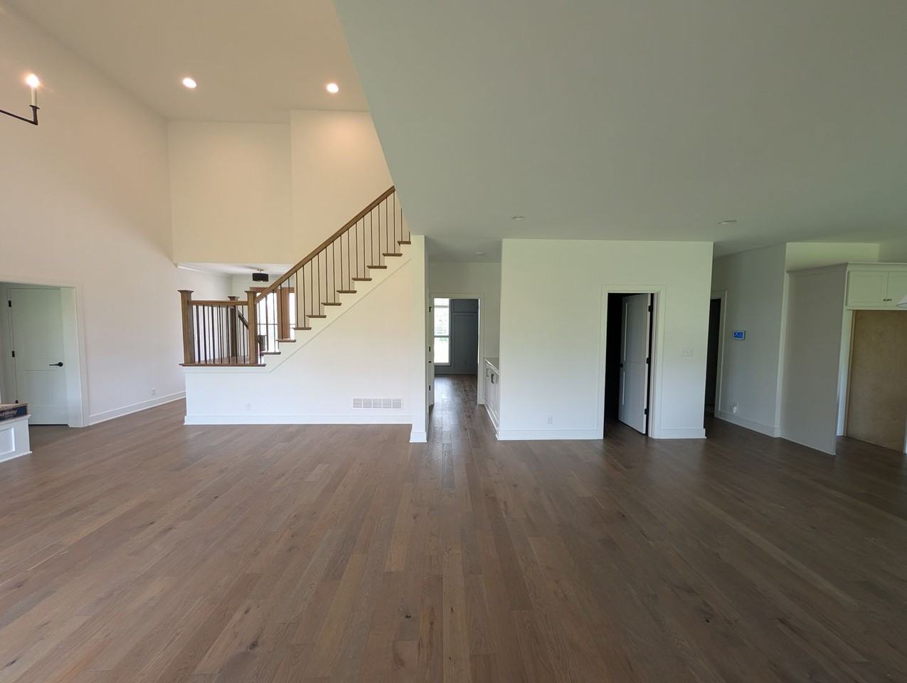 6205 Brentwood Dr - Photo 6 of 33