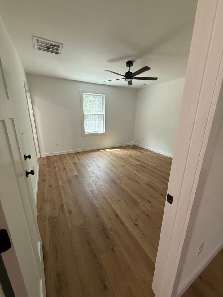 1913A Ranger Rd - Photo 4 of 13