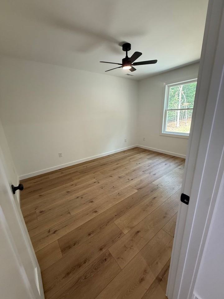1913A Ranger Rd - Photo 6 of 13