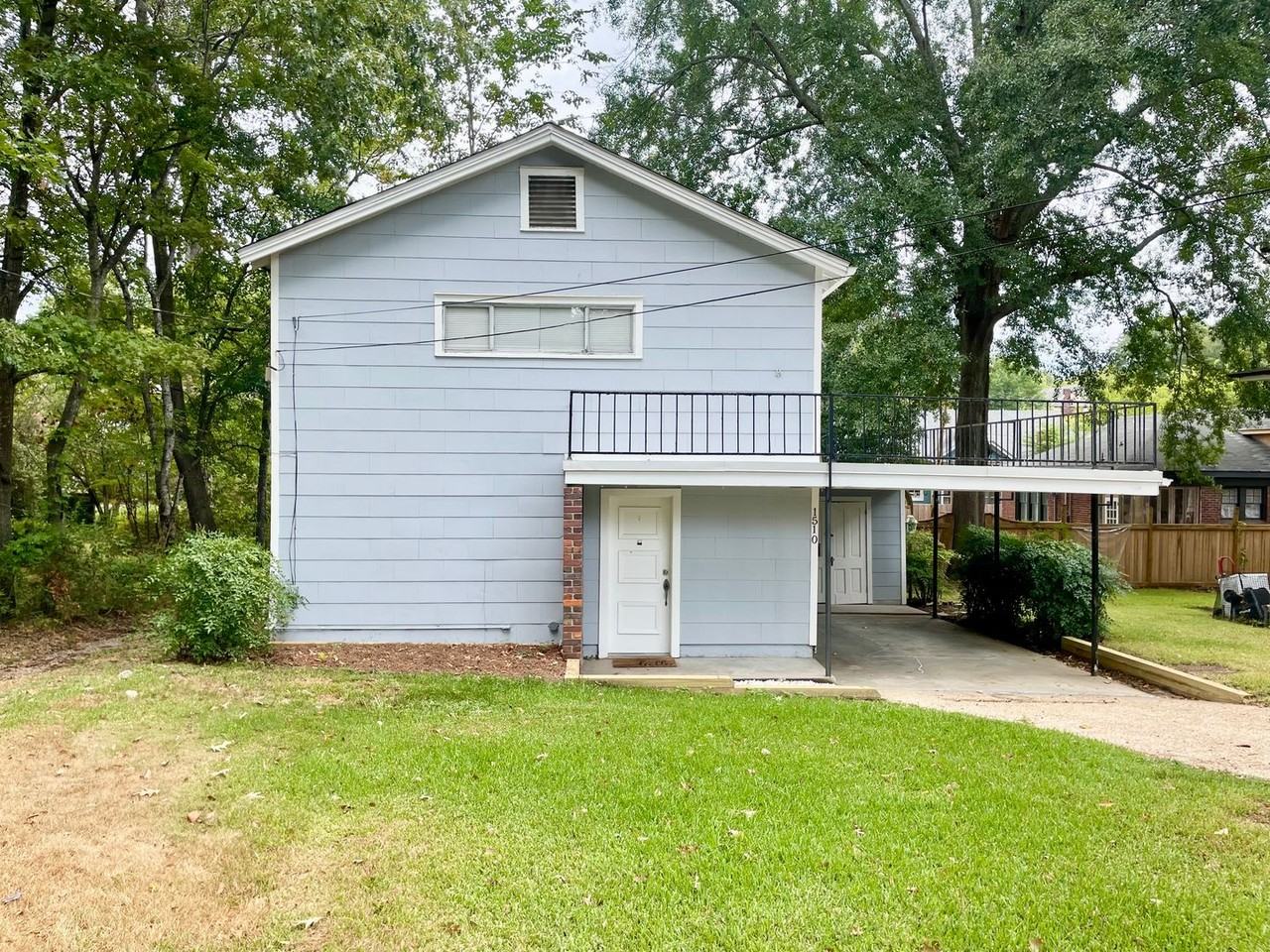 1510 Edgewood St - Photo 2 of 13