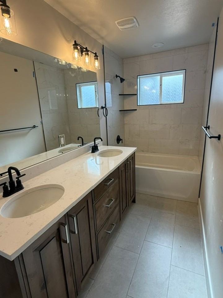 3090 N 1675 E - Photo 3 of 12