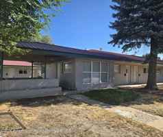 featured image of 205 E Victory Way