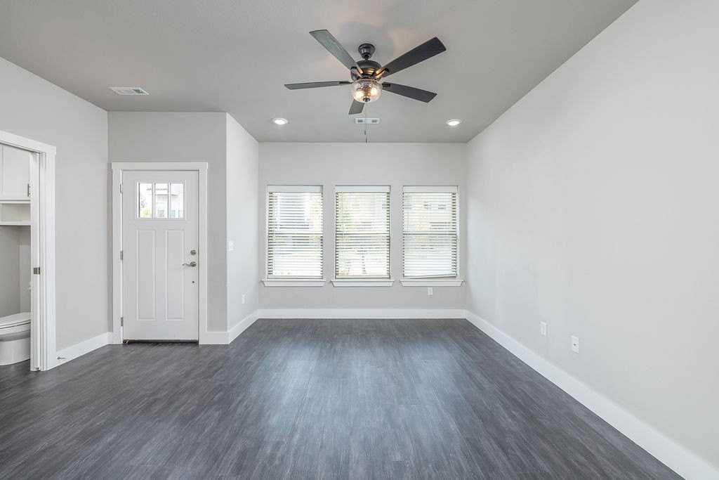2164 W Million Ln - Photo 2 of 25