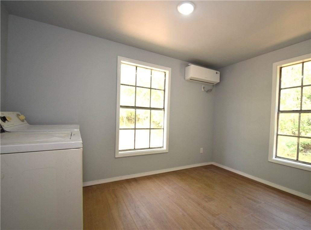 10655 Keller Rd - Photo 6 of 9