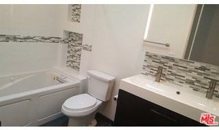 1020 Moraga Dr - Photo 6 of 8