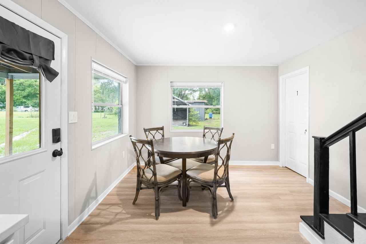 S Palm Ave - Photo 5 of 32