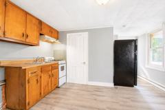27 Pine St #4 - Photo 1 of 1
