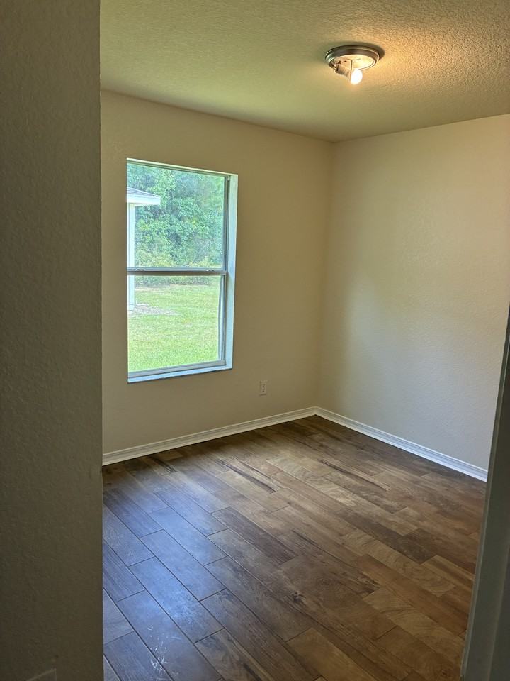 6099 E Pike St #1 - Photo 5 of 12