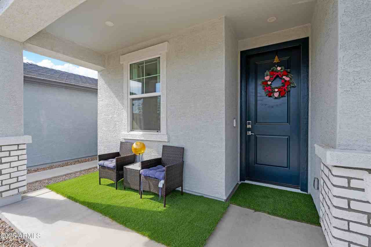 2562 E Boulder Ave - Photo 5 of 39
