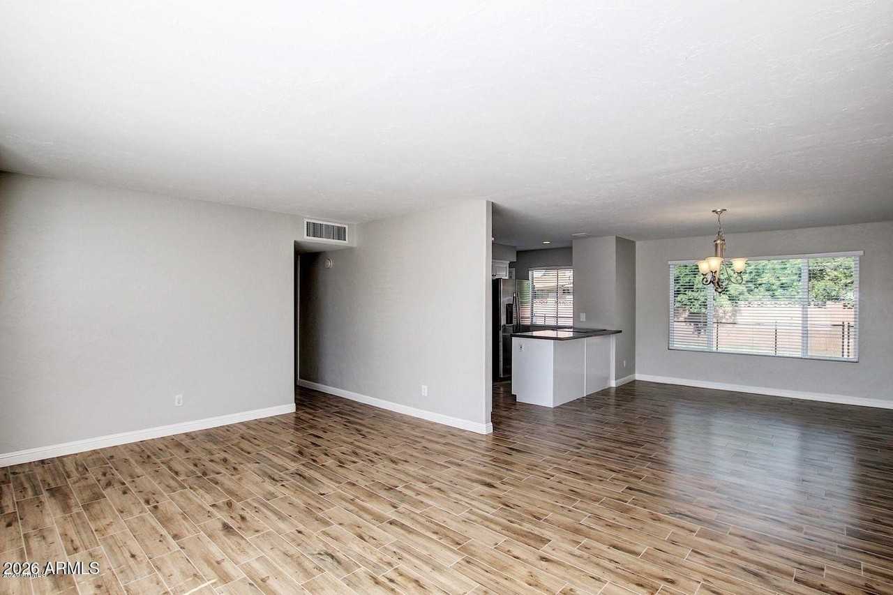 8702 E Bonnie Rose Ave - Photo 2 of 20