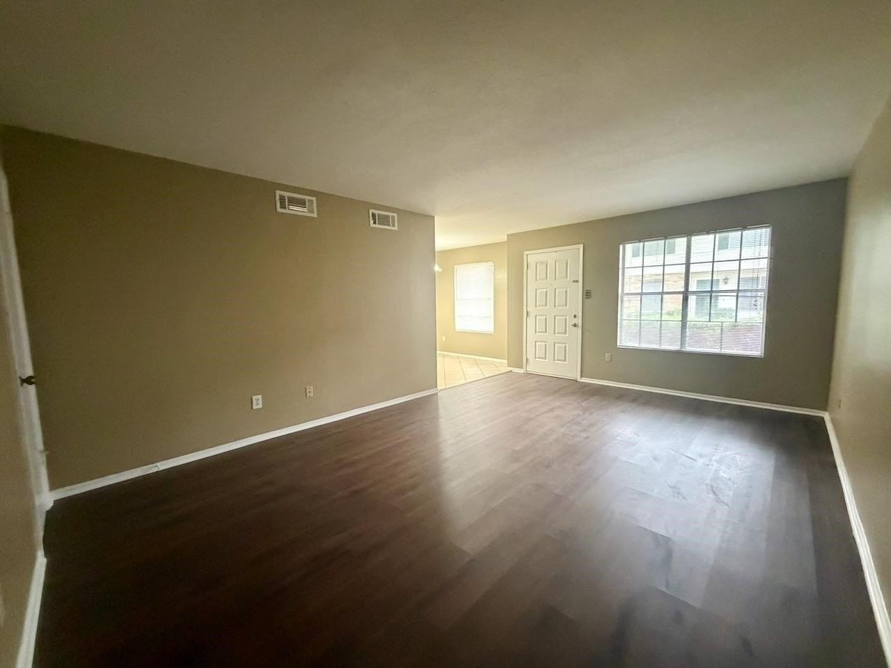 8790 Glen Meadow Ln - Photo 3 of 22