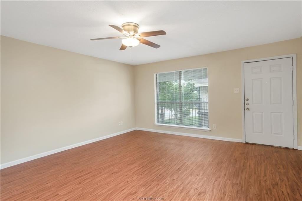 2403 Pedernales Dr #C - Photo 5 of 9