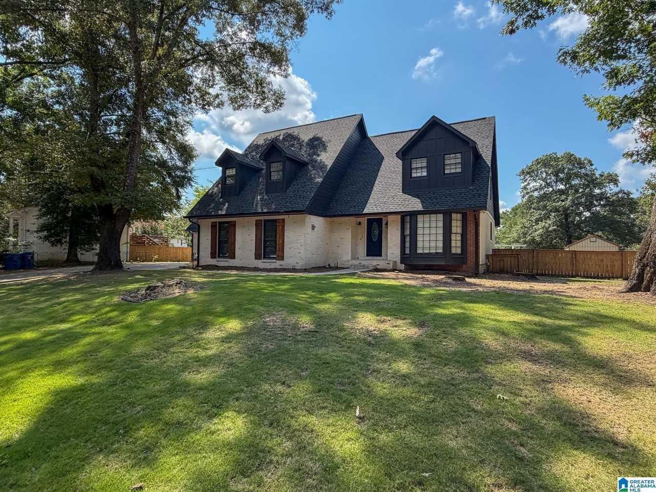 649 Olde Towne Ln - Photo 3 of 36