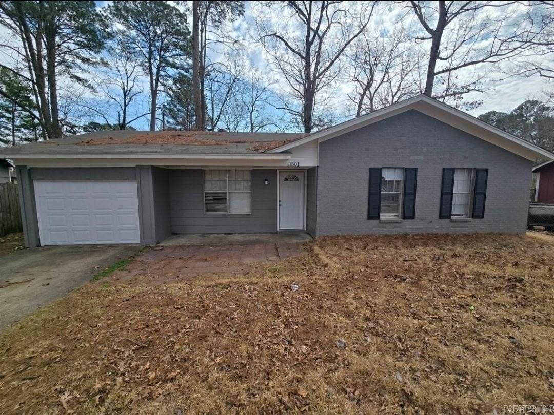 3501 Arapaho Trl