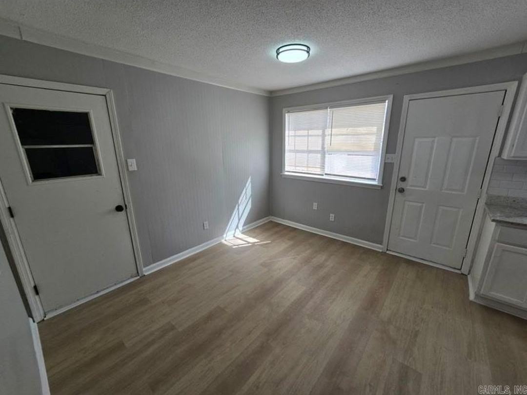 3501 Arapaho Trl - Photo 4 of 11