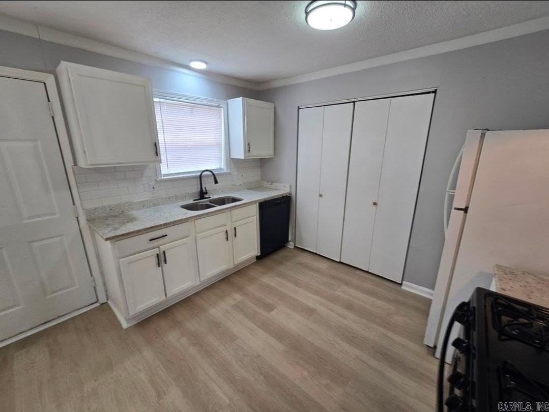 3501 Arapaho Trl - Photo 5 of 11