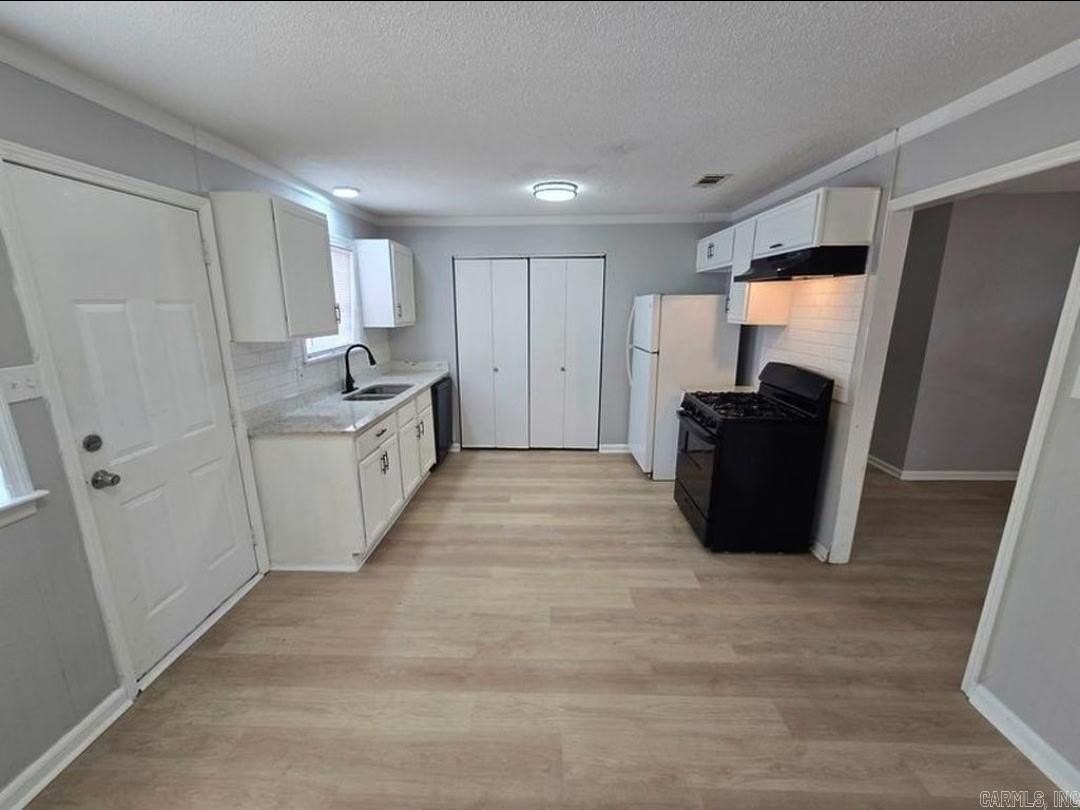 3501 Arapaho Trl - Photo 6 of 11