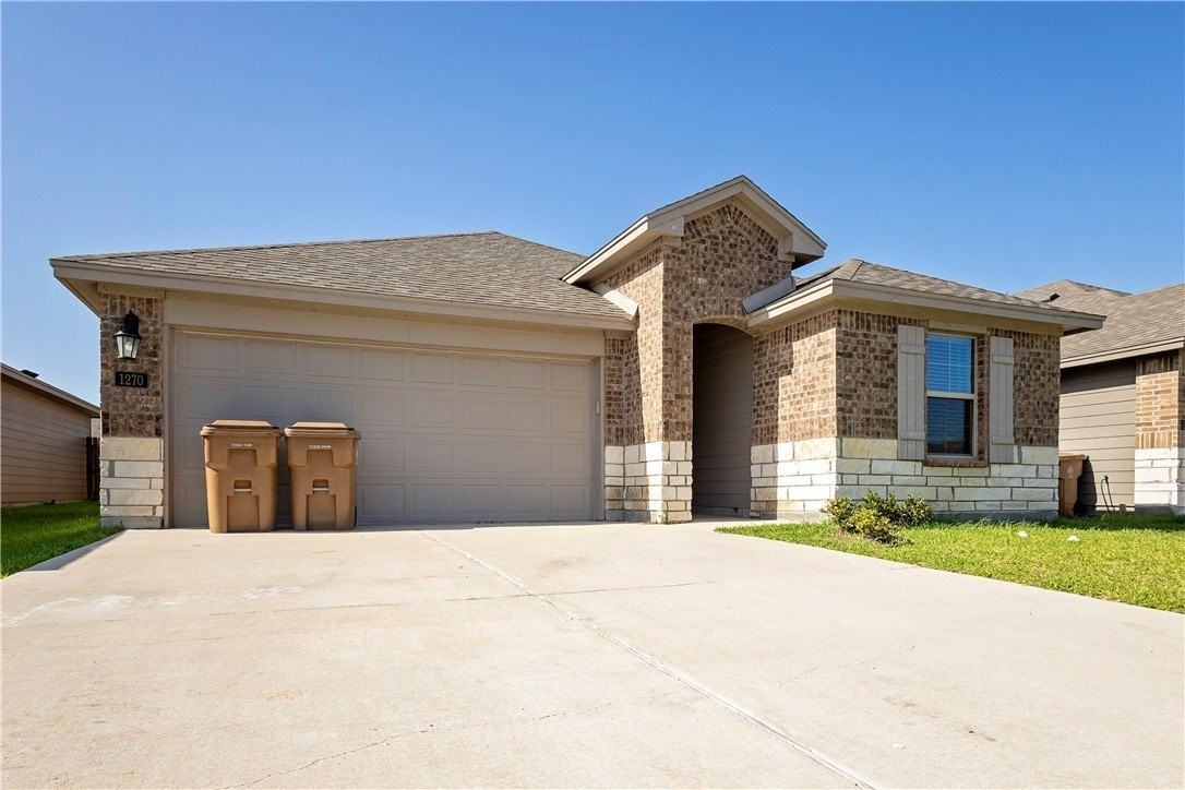1270 Breebry Dr - Photo 2 of 27