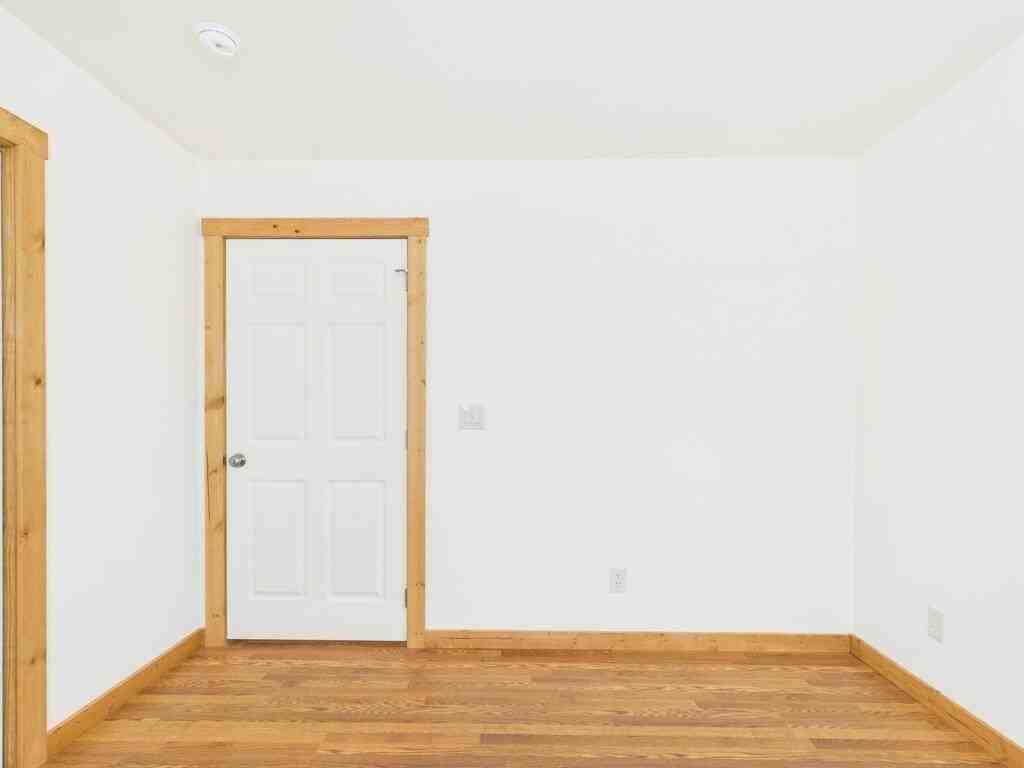 1124 Thiele Ln #200 - Photo 6 of 14