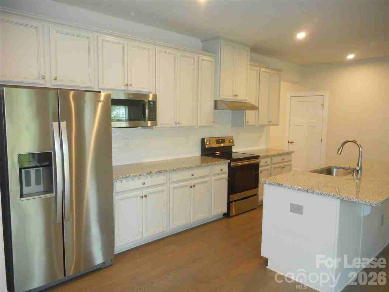 1429 Augustus Beamon Dr - Photo 7 of 30