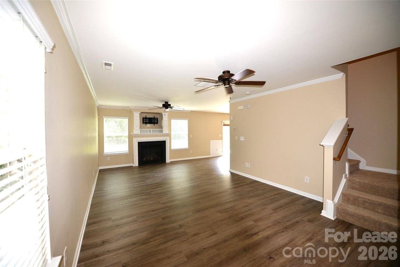 6948 Haines Mill Rd - Photo 6 of 26