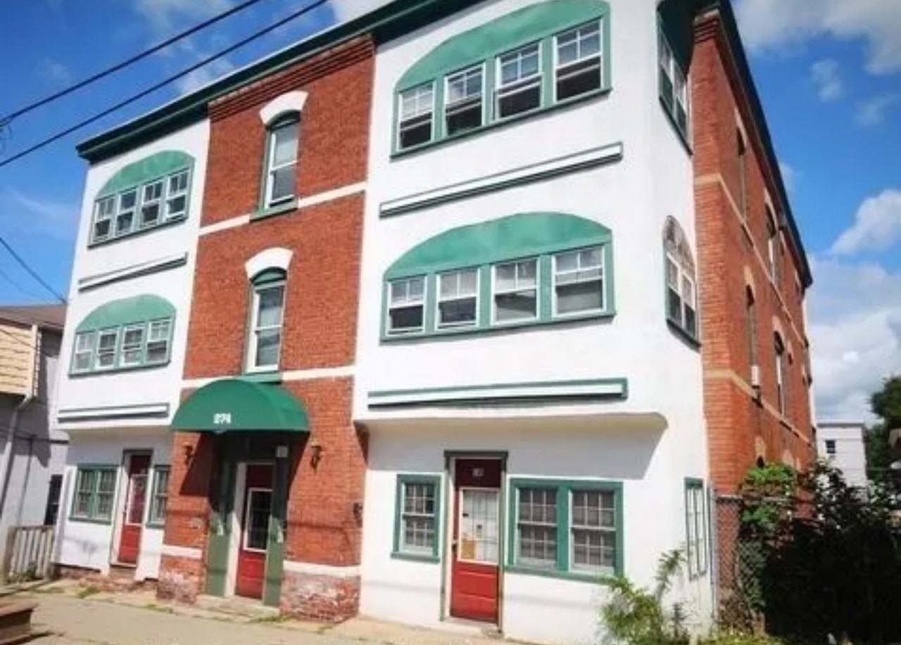 274 Main St #1R - Photo 2 of 3