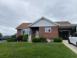 featured image of 1081 Norwood St