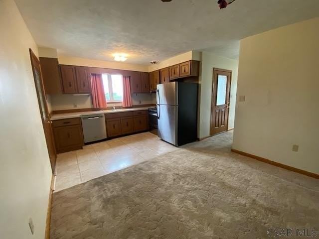 1081 Norwood St - Photo 5 of 18