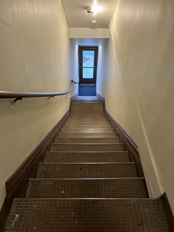 13 N Broadway #4 - Photo 7 of 7