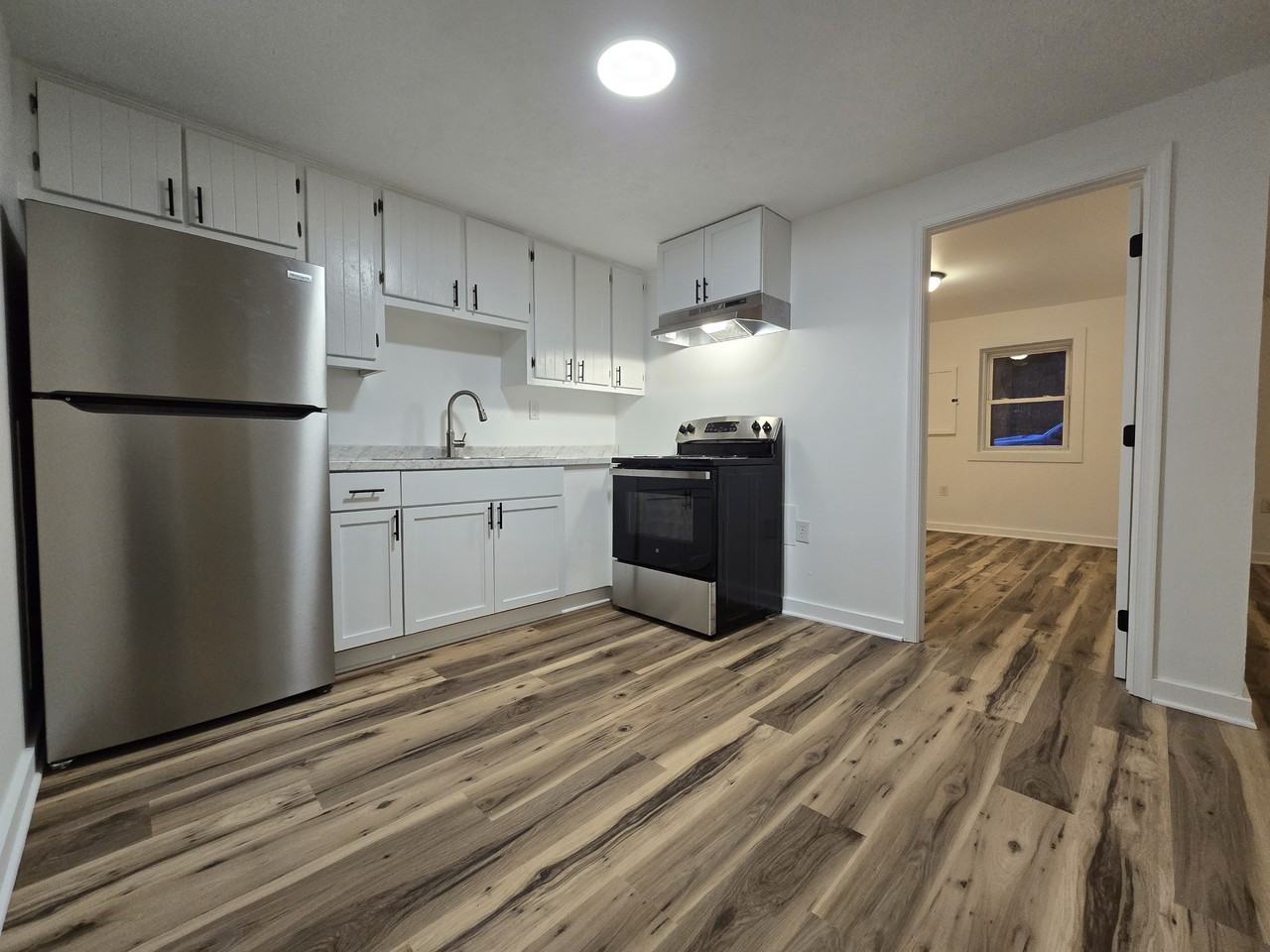 1878 Lucas Hollow Rd - Photo 2 of 10