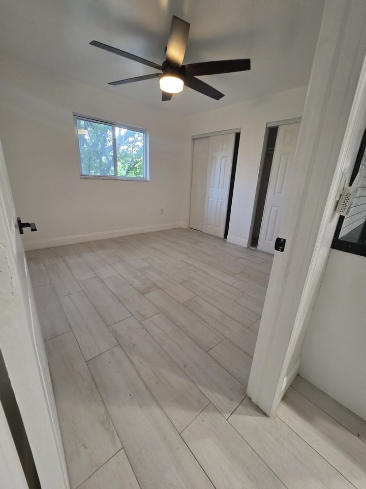 1777 Michigan Ave #202 - Photo 2 of 3